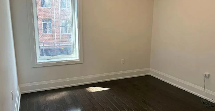 Upper-186 Mutual Street, Toronto, ON, M5B 2B3 - 5