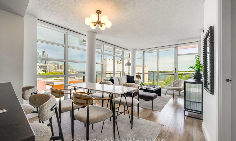 1007-650 Queens Quay W