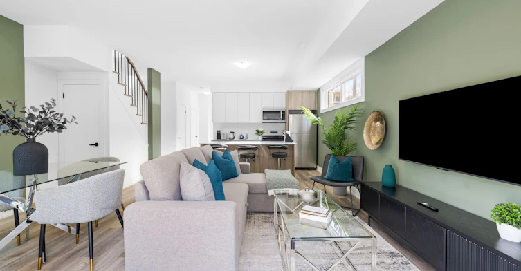 Laneway-447 Lansdowne Avenue, Toronto, ON, M6H 3Y2 - 4