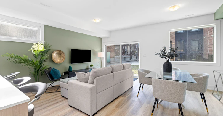 Laneway-447 Lansdowne Avenue, Toronto, ON, M6H 3Y2 - 3