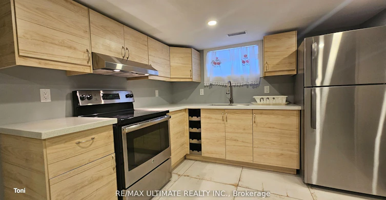 Basement-494 Lauder Avenue, Toronto, ON, M6E 3J4 - 6