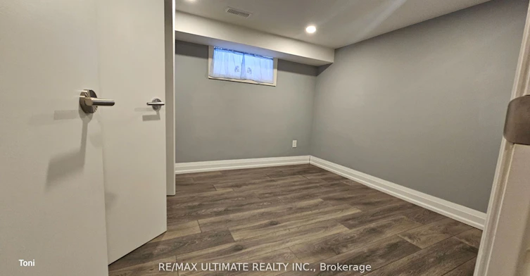Basement-494 Lauder Avenue, Toronto, ON, M6E 3J4 - 8