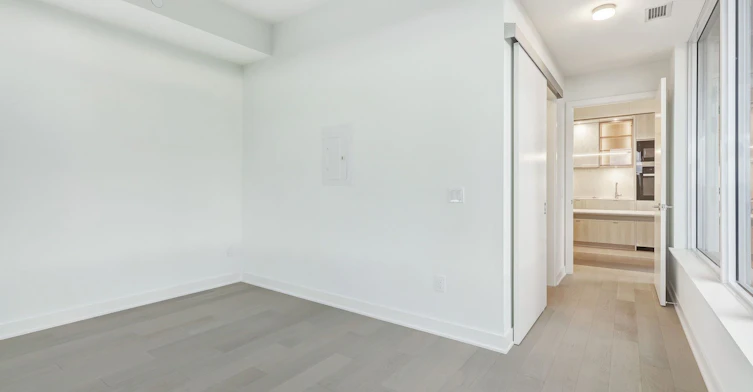 4402-11 Yorkville Avenue N, Toronto, ON, M4W 0B7 - 14