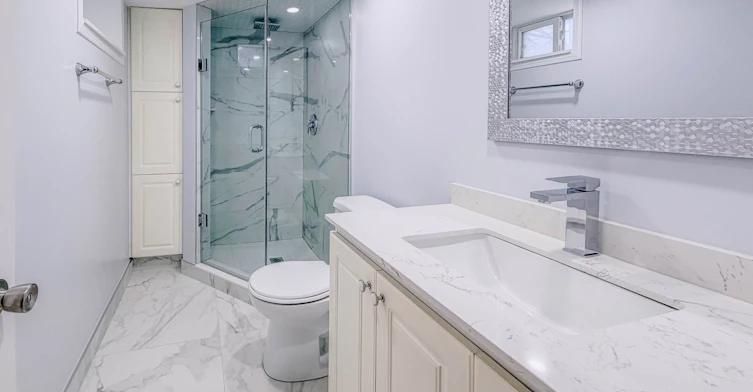 Lower-403 Winona Drive, Toronto, ON, M6C 3T4 - 9