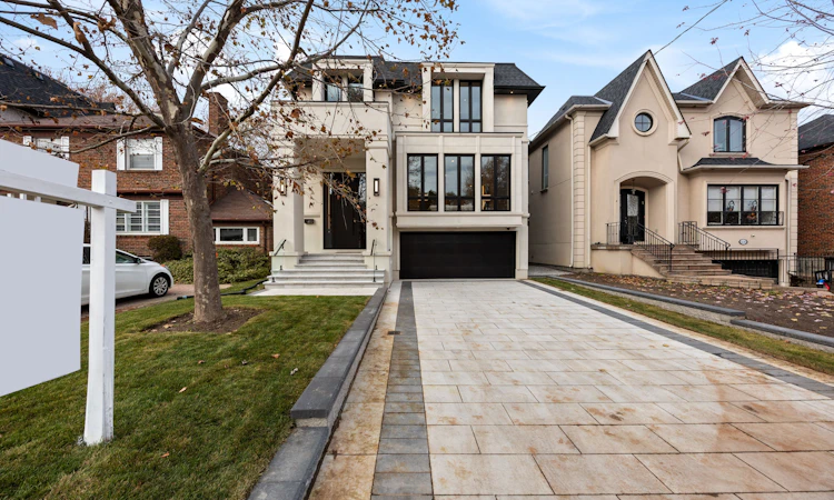 652 Bedford Park Avenue