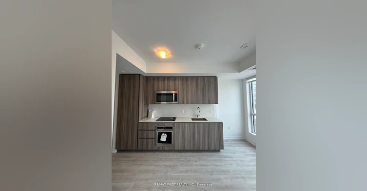 303-15 Richardson Street, Toronto, ON, M5A 1B4 - 2