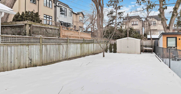 326 St Germain Avenue, Toronto, ON, M5M 1W3 - 35