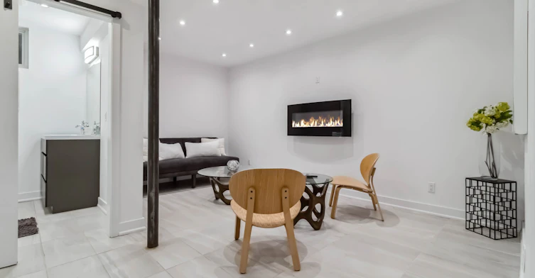 326 St Germain Avenue, Toronto, ON, M5M 1W3 - 26