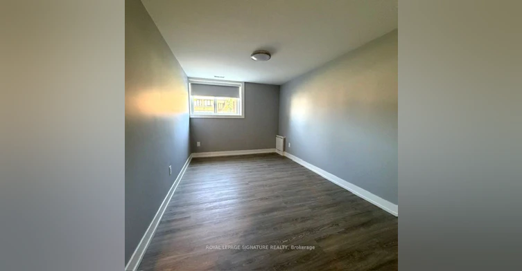Lower-61 Anewen Drive, Toronto, ON, M4A 1R9 - 16
