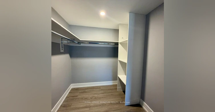 Lower-61 Anewen Drive, Toronto, ON, M4A 1R9 - 14