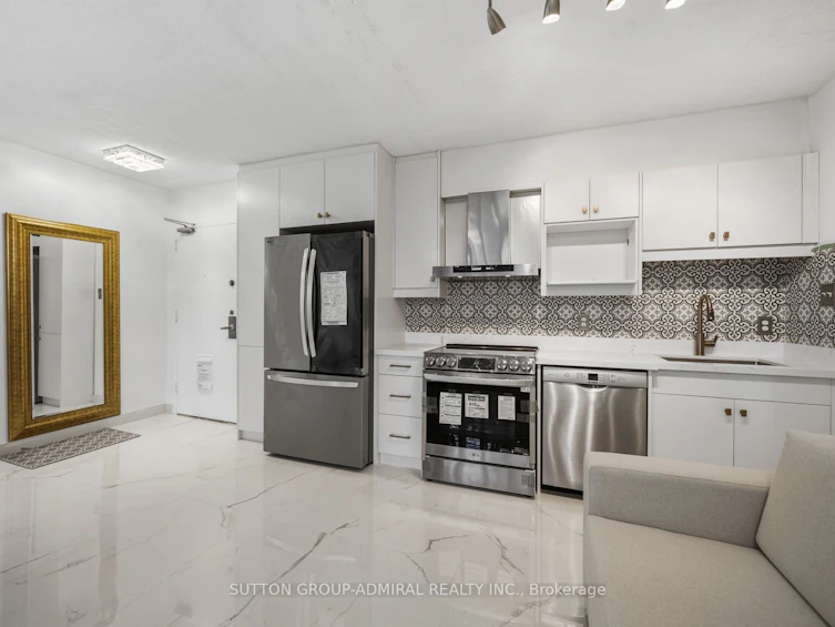 G8-5 Parkway Forest Drive, Toronto, ON, M2J 1L2 - 3