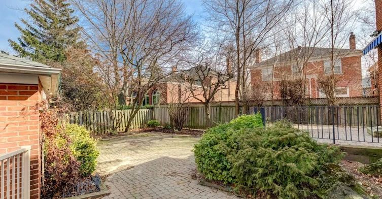 109 Mona Drive, Toronto, ON, M5N 2R5 - 25