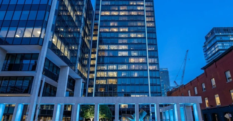2202-30 Wellington Street E, Toronto, ON, M5E 1S3 - 2