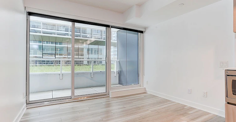 601-17 Bathurst Street, Toronto, ON, M5V 0N1 - 7
