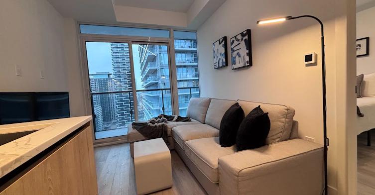 2104-127 Broadway Avenue, Toronto, ON, M4P 1V4 - 12