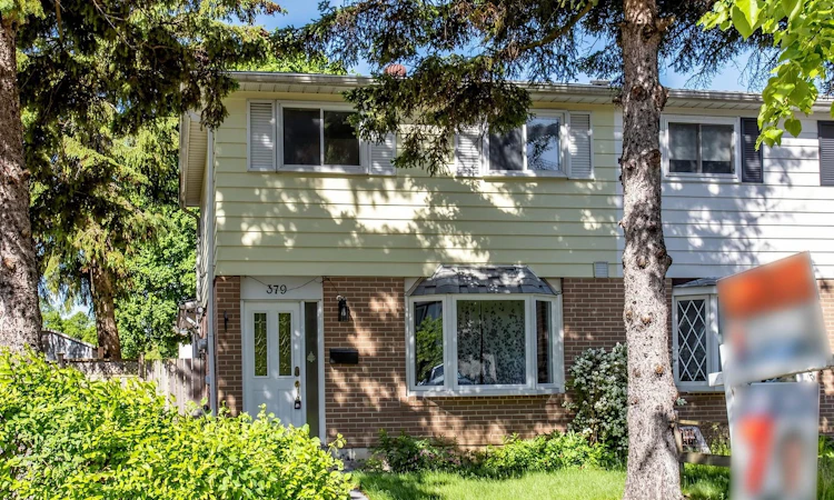 379 Hollyberry Trail