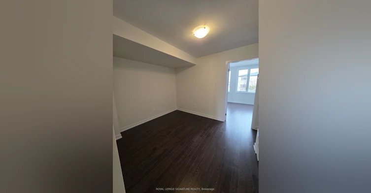 28 Green Gardens Boulevard, Toronto, ON, M6A 0E7 - 12