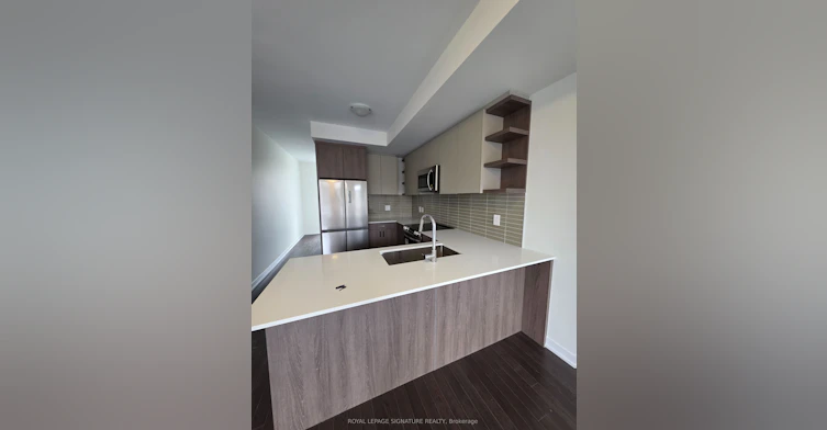 28 Green Gardens Boulevard, Toronto, ON, M6A 0E7 - 7