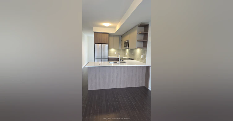 28 Green Gardens Boulevard, Toronto, ON, M6A 0E7 - 8