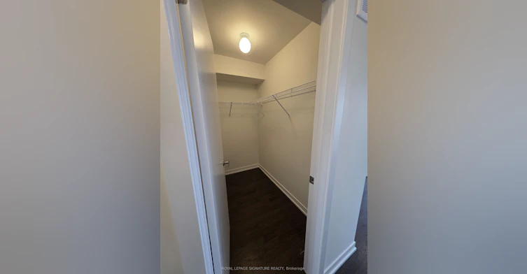 28 Green Gardens Boulevard, Toronto, ON, M6A 0E7 - 21