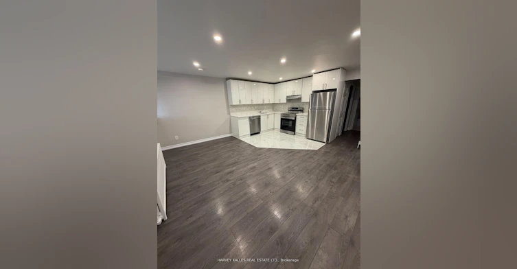 101-180 Vaughan Road, Toronto, ON, M6C 2M3 - 2