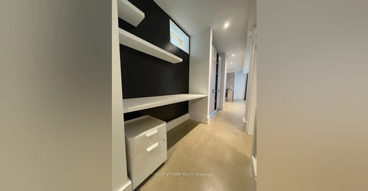 Lower Level-60 Winchester Street, Toronto, ON, M4X 1A9 - 19