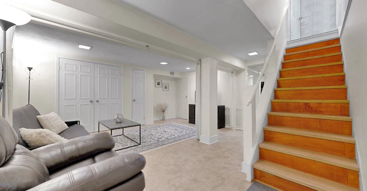 138 Springhead Gardens, Richmond Hill, ON, L4C 5C5 - 4