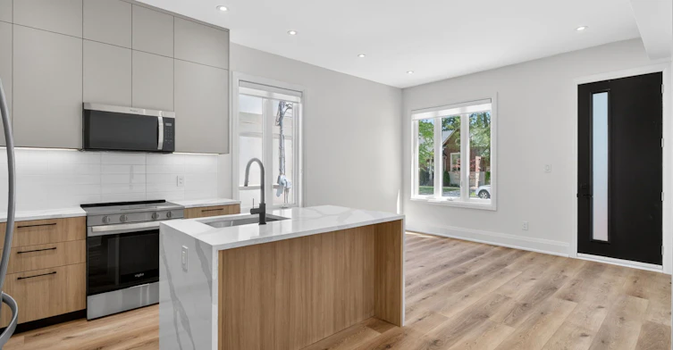 Unit 1-28 Norcross Road, Toronto, ON, M3H 2R4 - 4