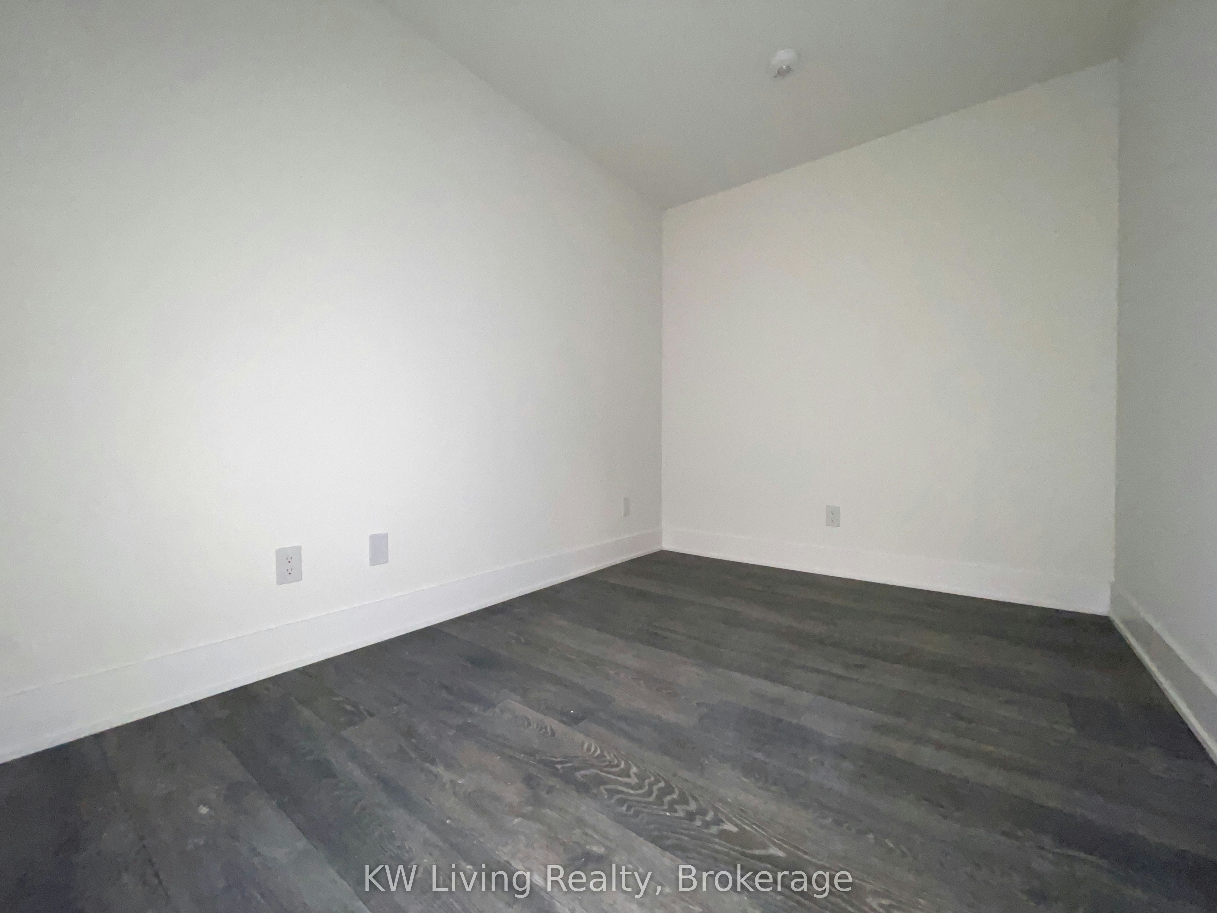 816-188 Fairview Mall Drive, Toronto, ON, M2J 0H7 - 3