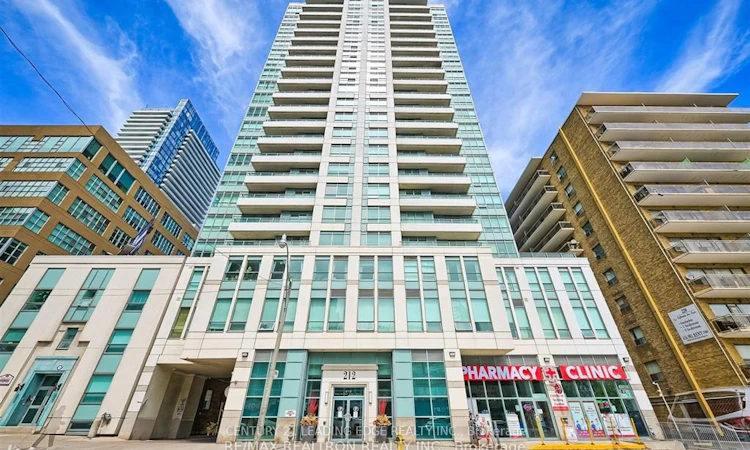 1012-212 Eglinton Avenue E