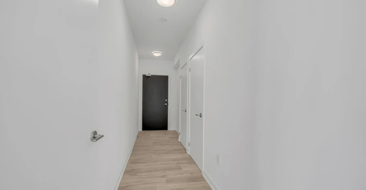 S2102-8 Olympic Garden Drive, Toronto, ON, M2M 0B9 - 5
