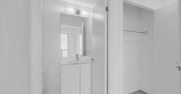 S2102-8 Olympic Garden Drive, Toronto, ON, M2M 0B9 - 39