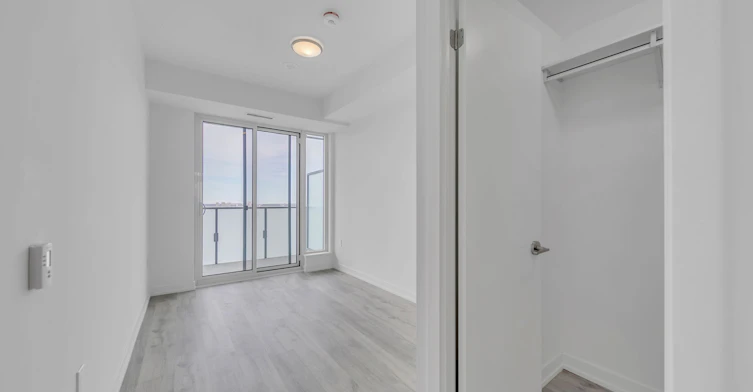 S2102-8 Olympic Garden Drive, Toronto, ON, M2M 0B9 - 34