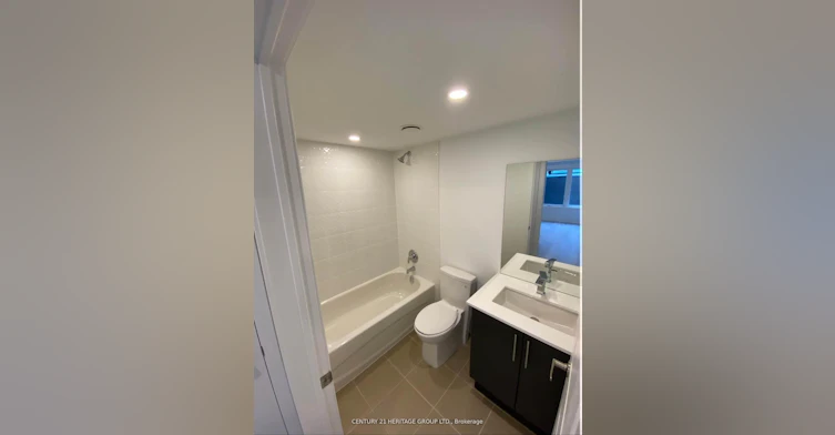 A3-10 Marquette Avenue S, Toronto, ON, M6A 0E1 - 7
