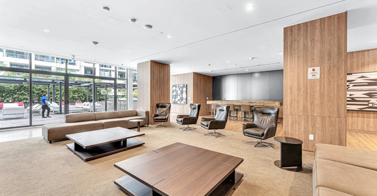 519-27 Bathurst Street, Toronto, ON, M5V 0R1 - 28