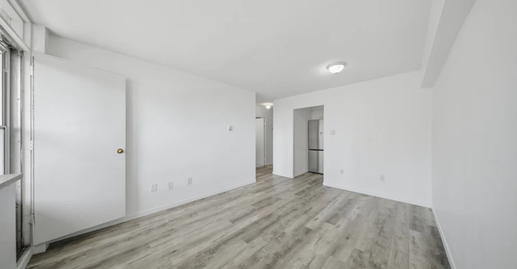 1110-30 Gloucester Street, Toronto, ON, M4Y 1L6 - 9