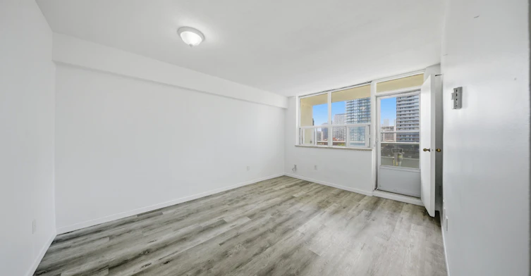 1110-30 Gloucester Street, Toronto, ON, M4Y 1L6 - 8