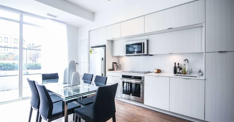 TH121-80 Vanauley Street, Toronto, ON, M5T 2H9 - 10