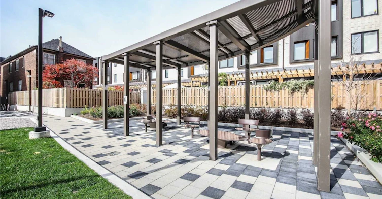 TH121-80 Vanauley Street, Toronto, ON, M5T 2H9 - 5