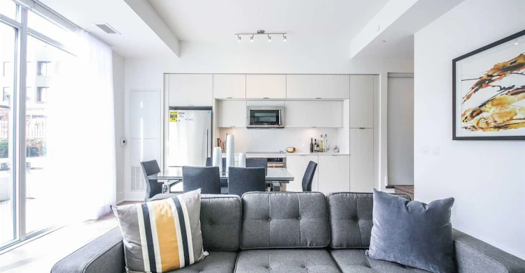 TH121-80 Vanauley Street, Toronto, ON, M5T 2H9 - 21