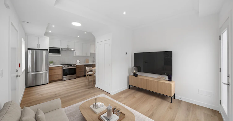 10-91 Barton Avenue, Toronto, ON, M6G 1P7 - 4
