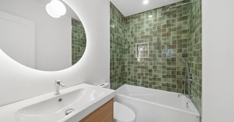10-91 Barton Avenue, Toronto, ON, M6G 1P7 - 8