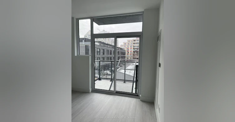 209-6 Greenbriar Road, Toronto, ON, M2K 0H6 - 19