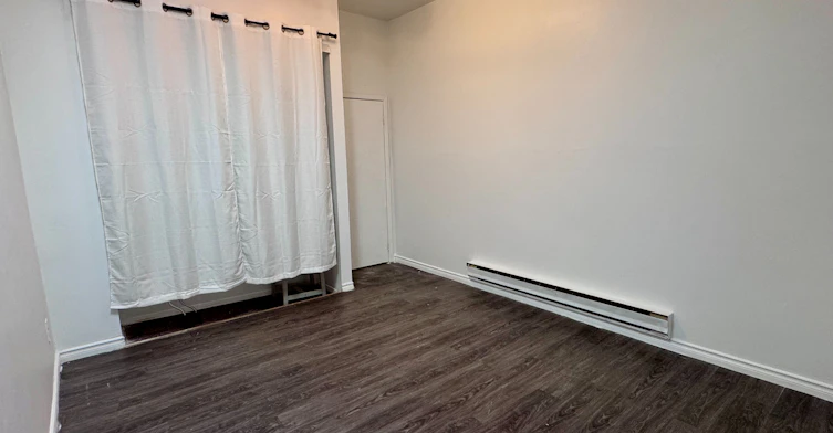 3rd FL #2-450 Spadina Avenue, Toronto, ON, M5T 2G8 - 7