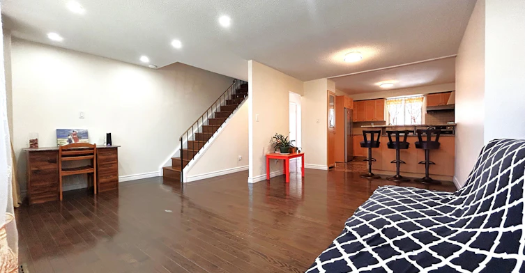 19 Yellow Birchway N/A, Toronto, ON, M2H 2S9 - 2
