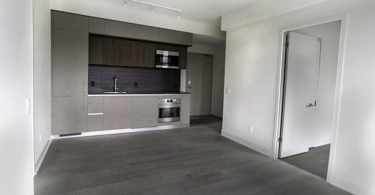 512-322 Dupont Street, Toronto, ON, M5R 0E3 - 6