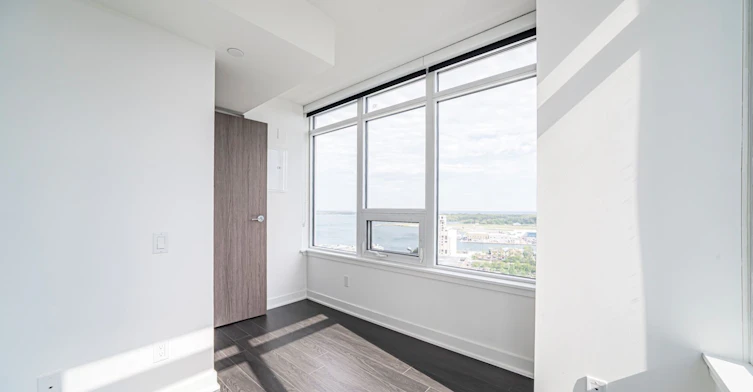 2302-17 Bathurst Street, Toronto, ON, M5V 0N1 - 32