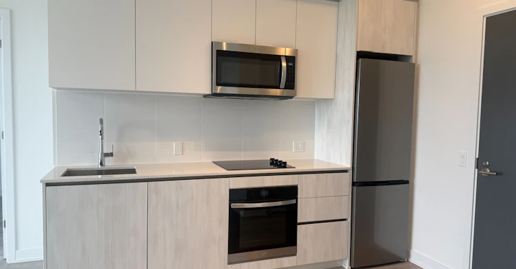 3310-5858 Yonge Street, Toronto, ON, M2M 0C6 - 4