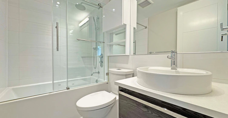 306-11 Walmer Road, Toronto, ON, M5R 2W9 - 10