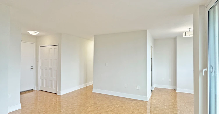 903-485 Huron Street, Toronto, ON, M5R 2R5 - 5